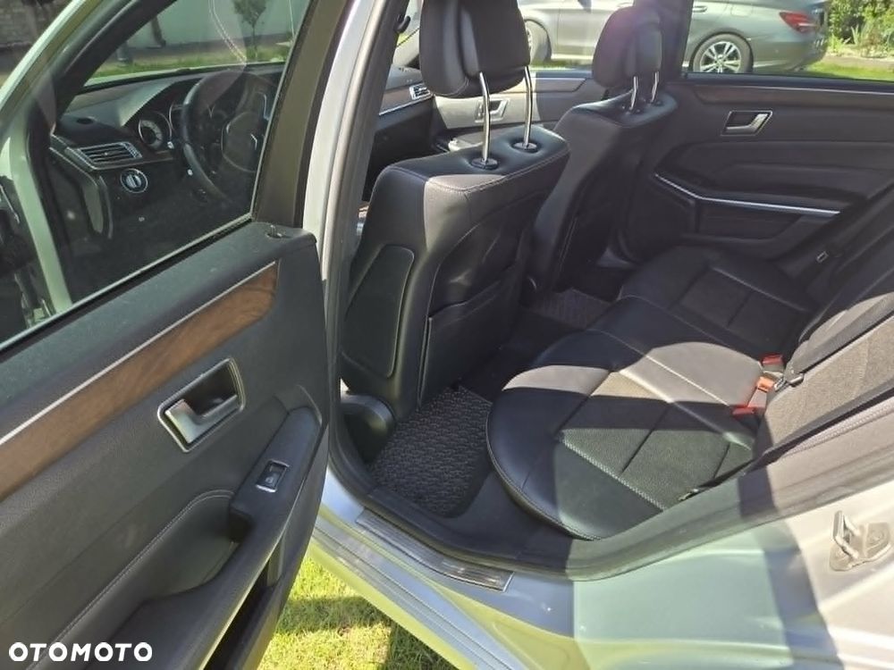 Mercedes-Benz Klasa E 220 CDI 7G-TRONIC Avantgarde - 11