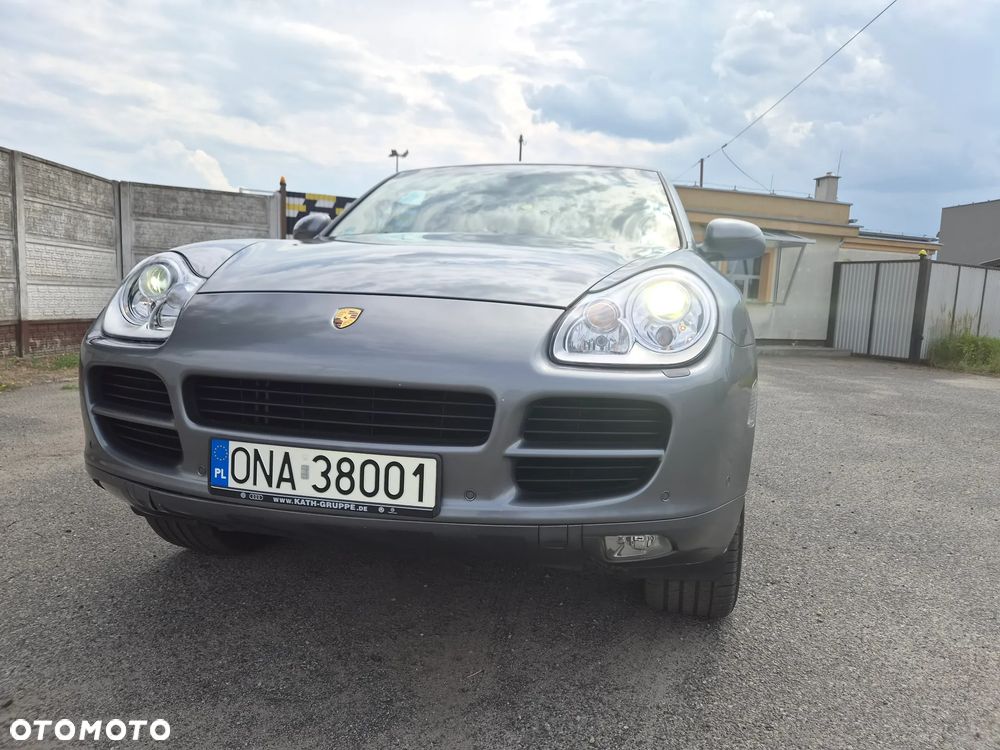 Porsche Cayenne - 12
