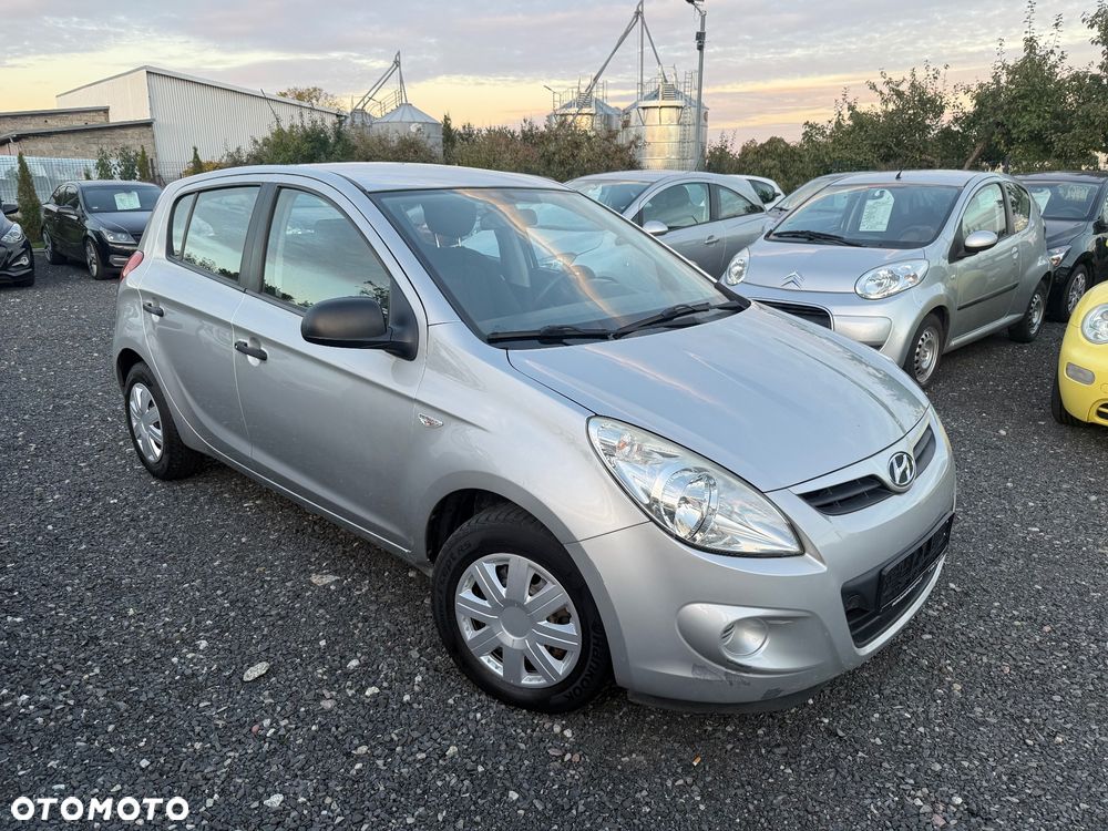 Hyundai I20