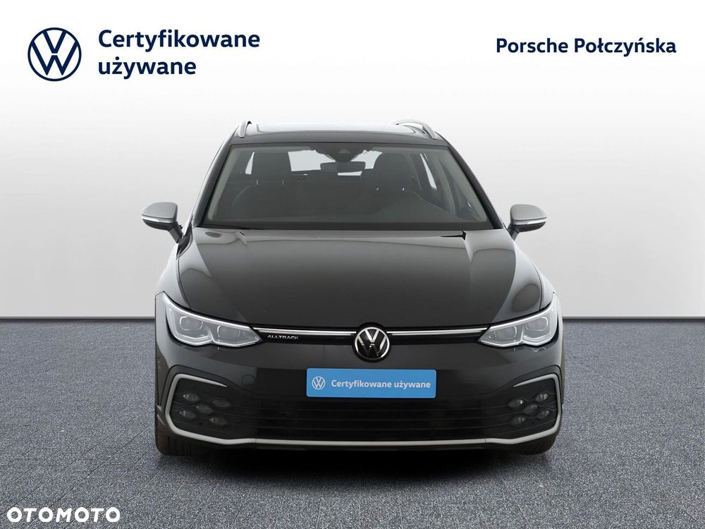 Volkswagen Golf - 8