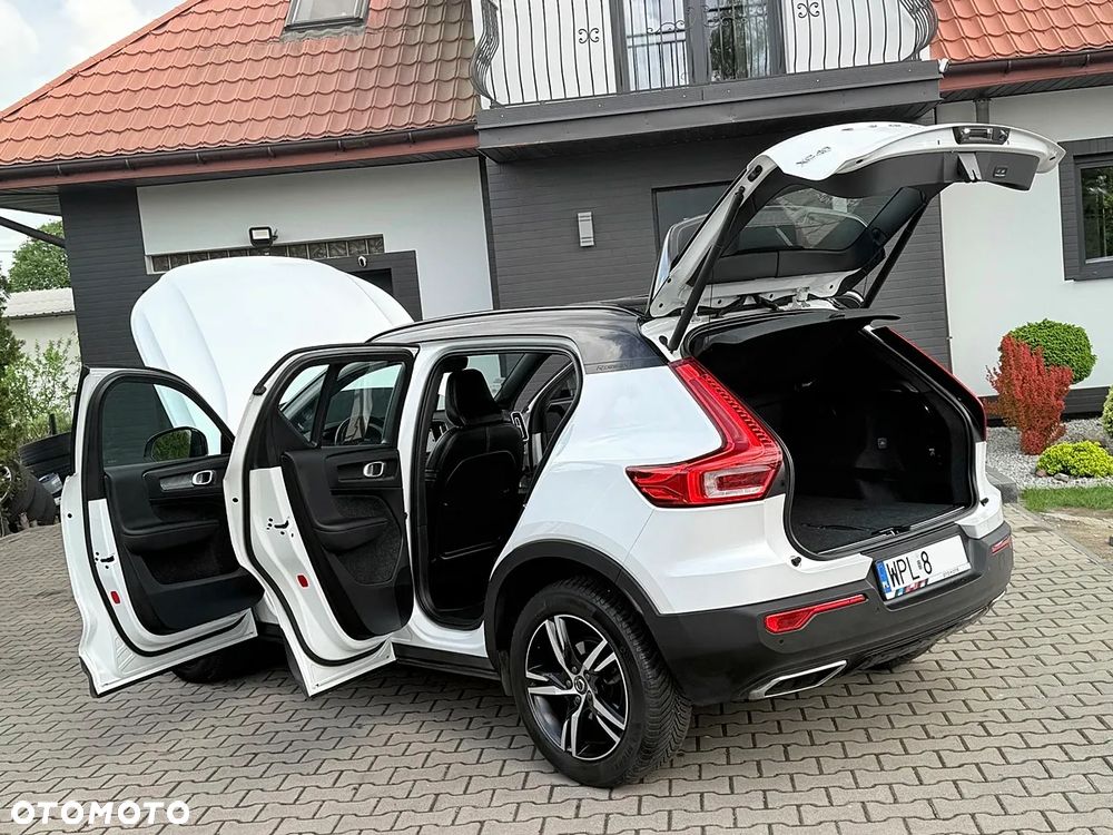 Volvo XC 40 D3 R-Design - 40