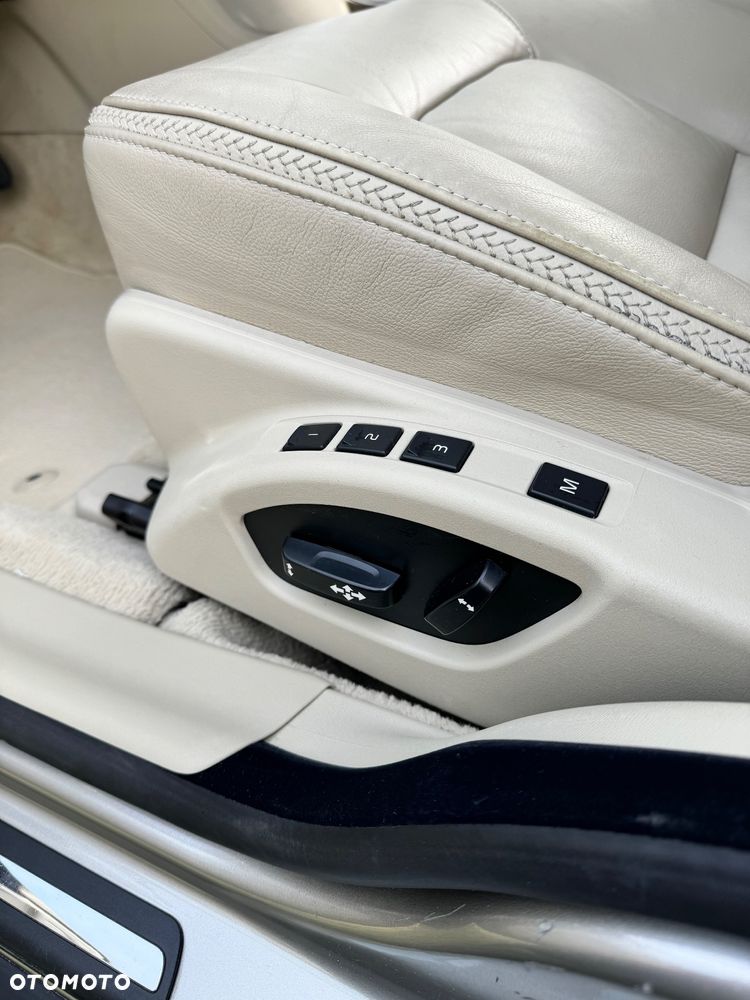 Volvo XC 70 T5 Geartronic Momentum - 15