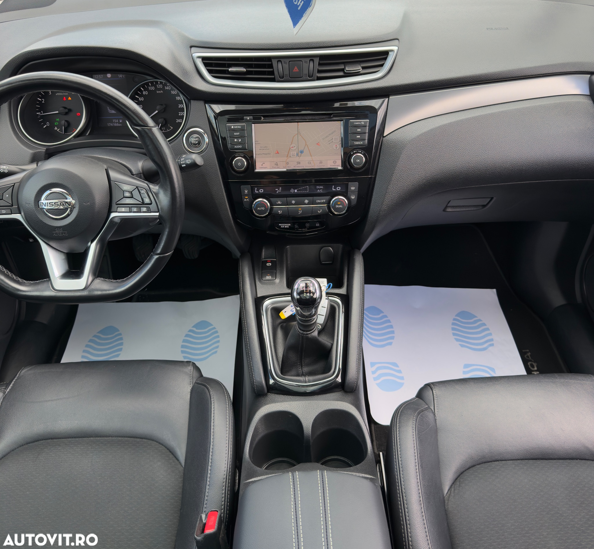 Nissan Qashqai 1.3 DIG-T TEKNA+ - 26