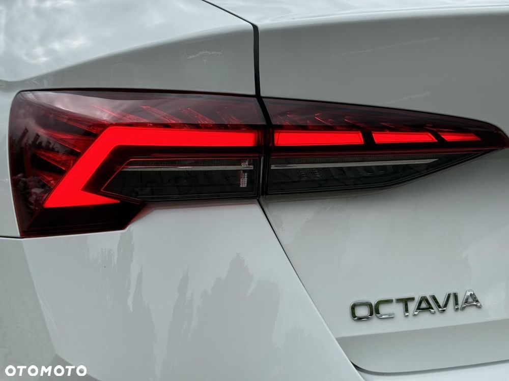 Skoda Octavia 1.5 TSI Selection - 12
