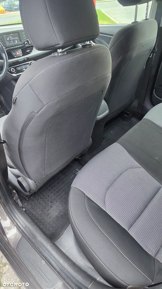 Hyundai i30 1.4 Style - 16