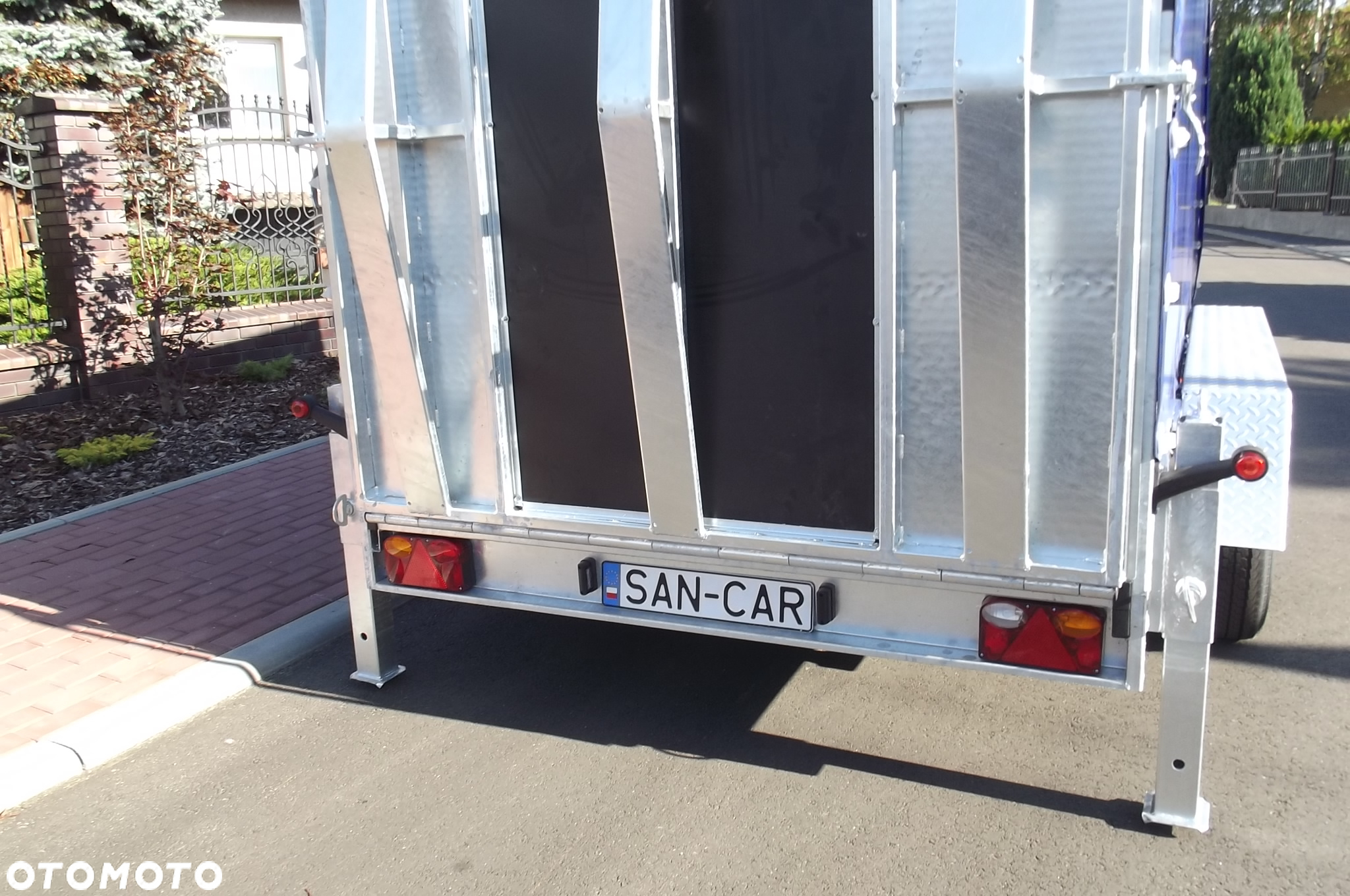SAN-CAR - 2