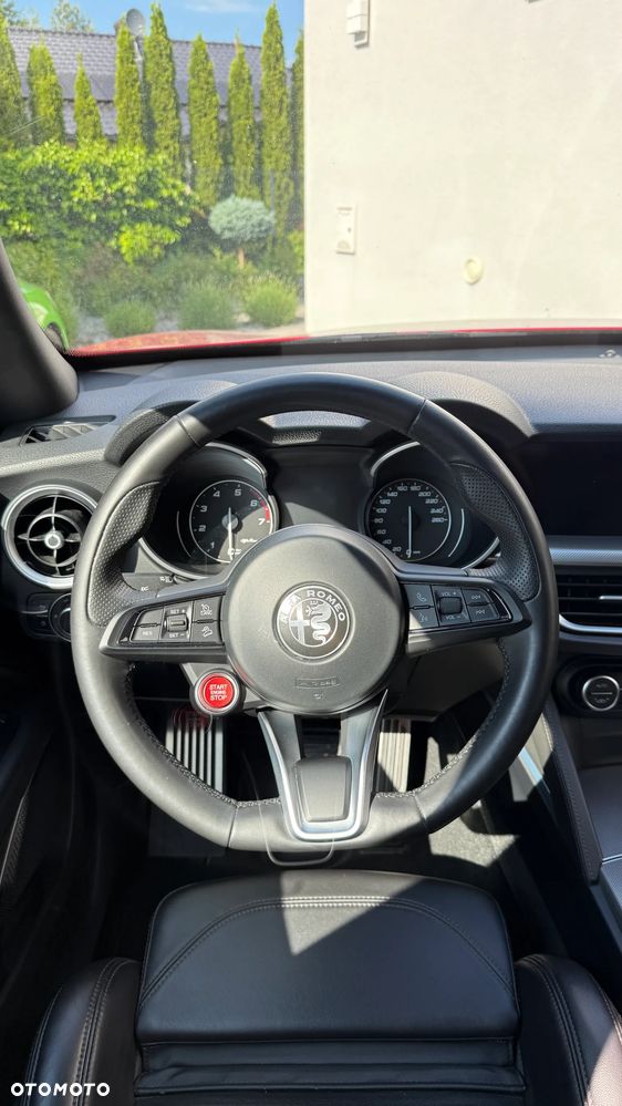 Alfa Romeo Stelvio 2.0 Turbo Veloce Q4 - 10