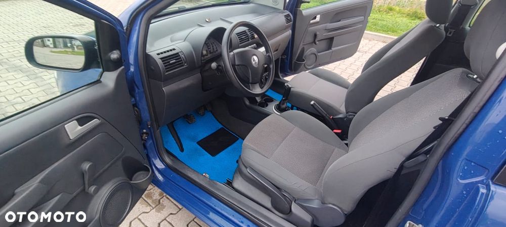 Volkswagen Fox 1.2 - 11