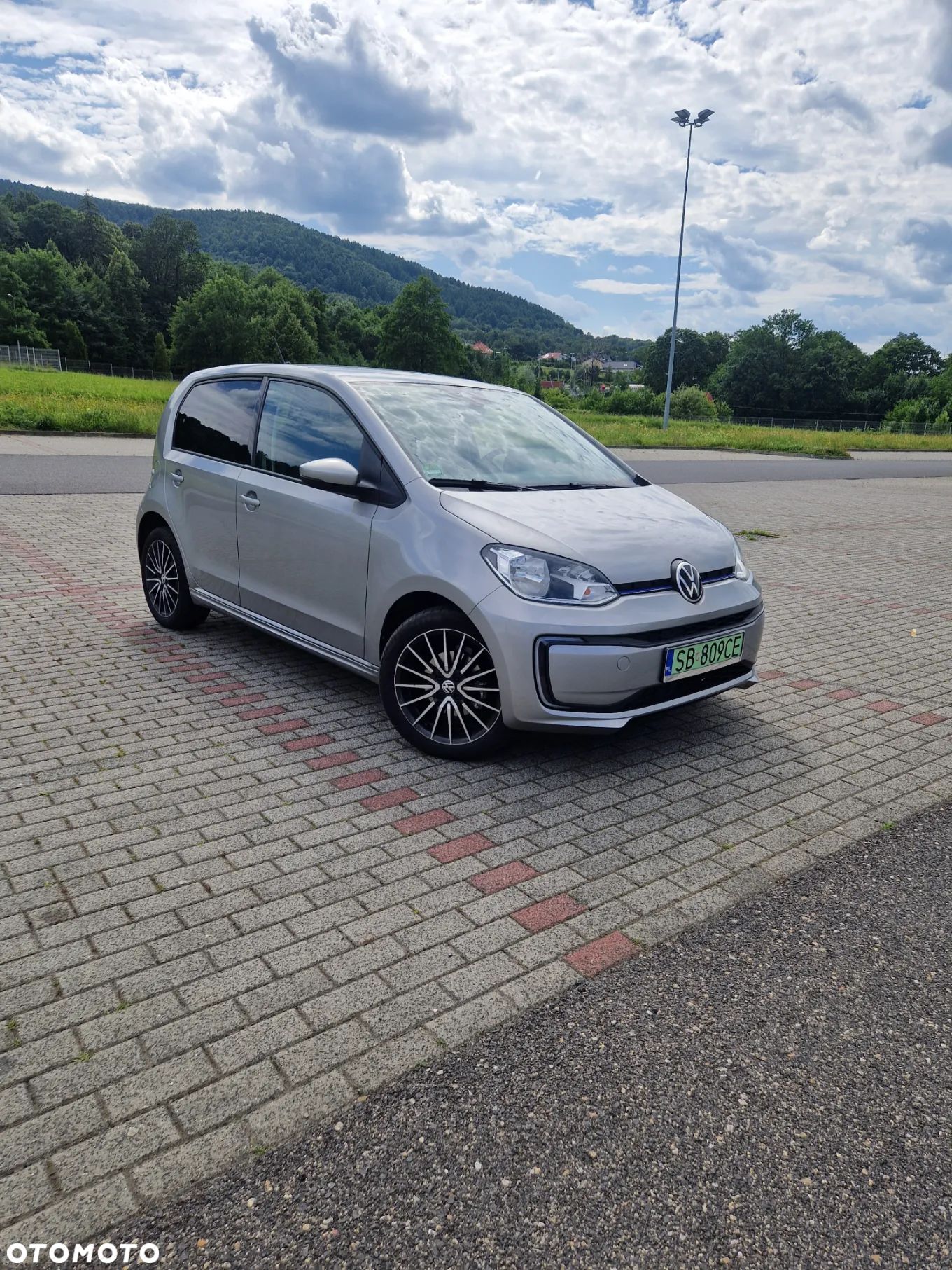 Volkswagen up! e-up Style - 1