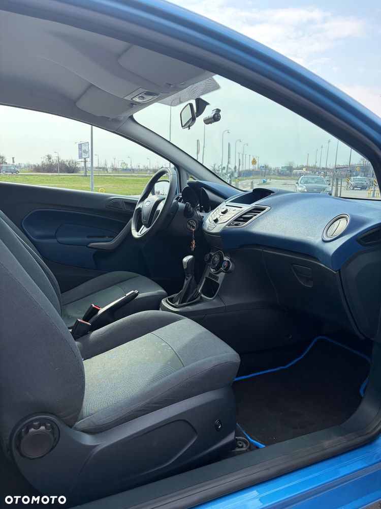 Ford Fiesta 1.25 Ambiente - 10