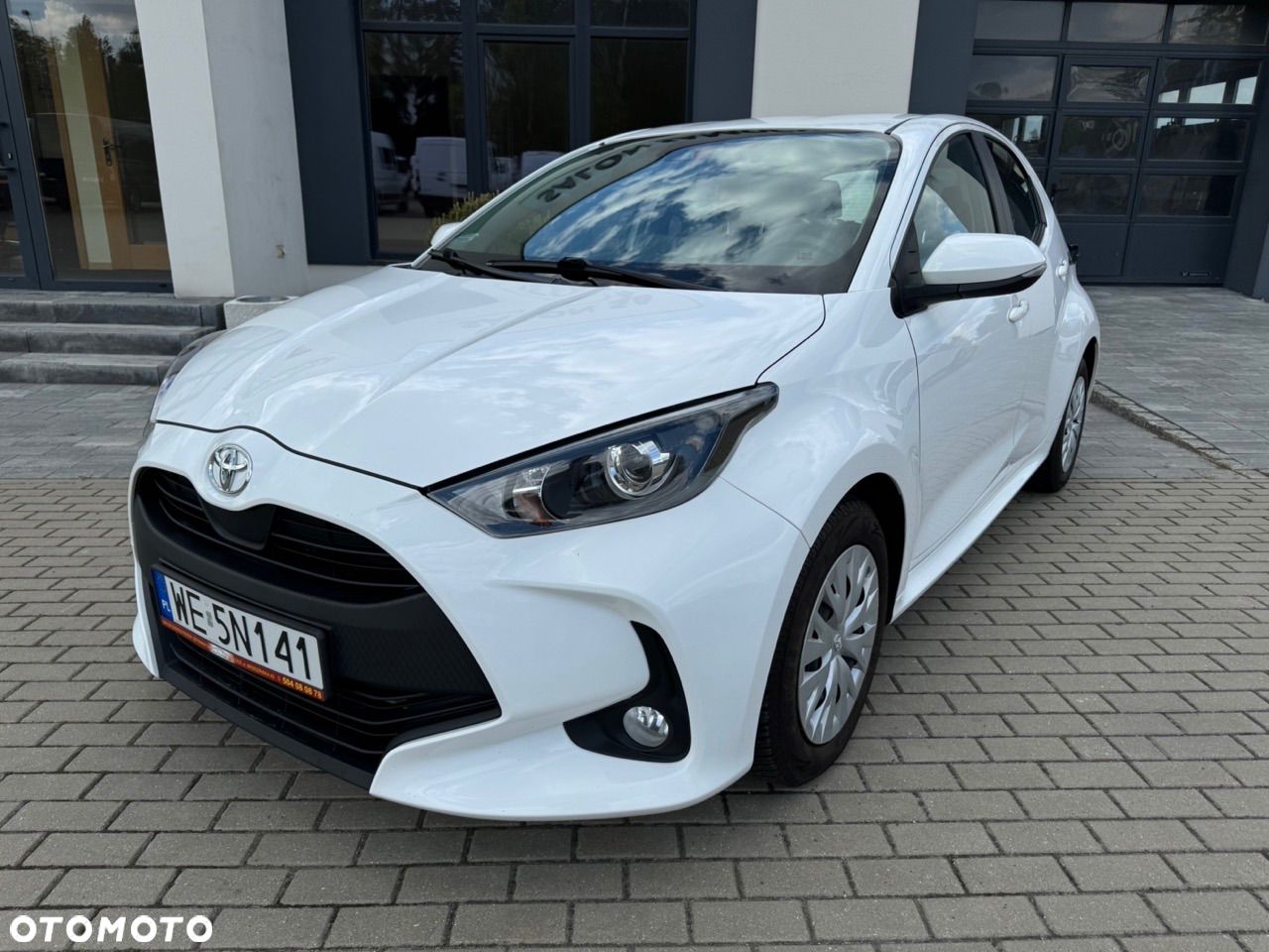 Toyota Yaris 1.5 Comfort - 1