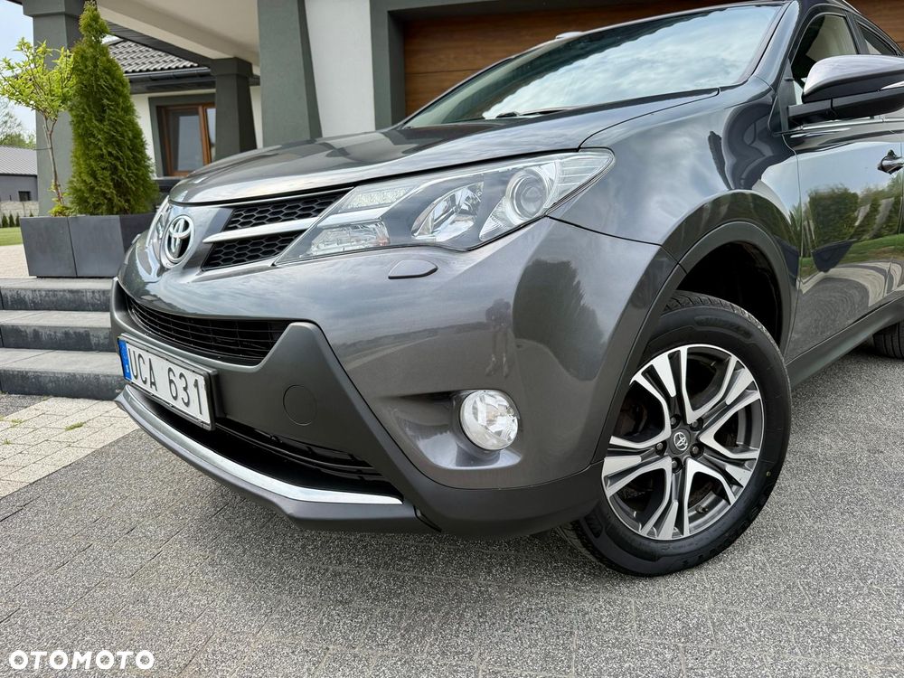 Toyota RAV4 - 3