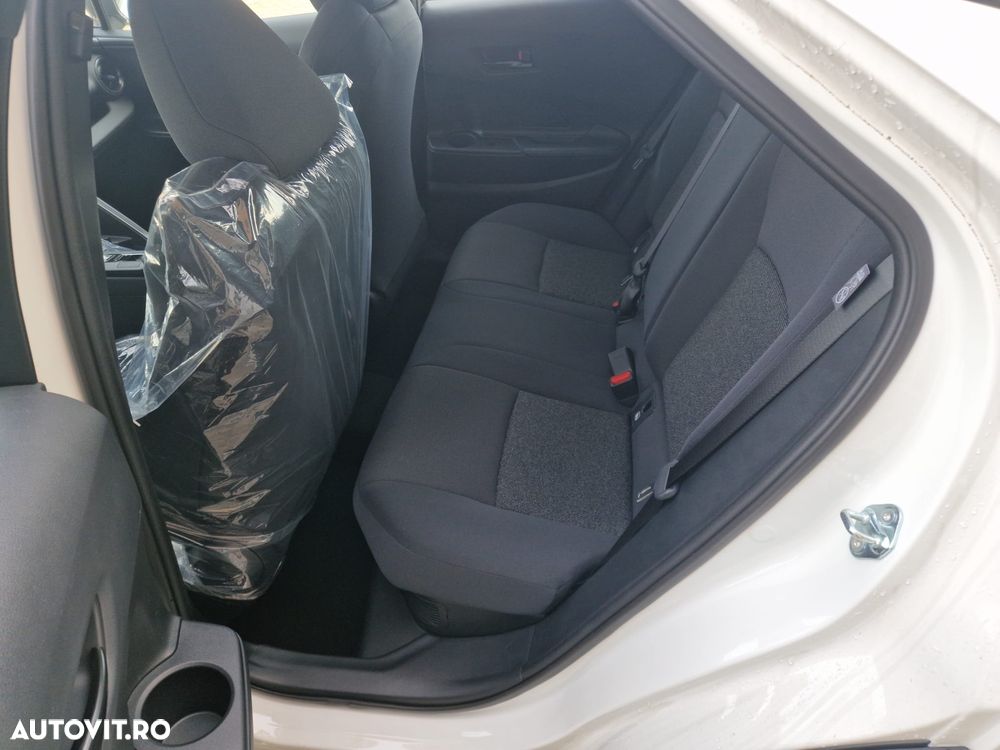Toyota C-HR - 21