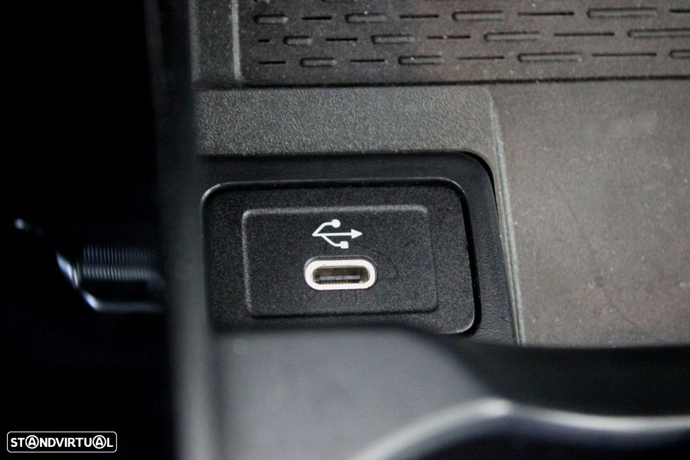 Mercedes-Benz A 180 d AMG Line Aut. - 32