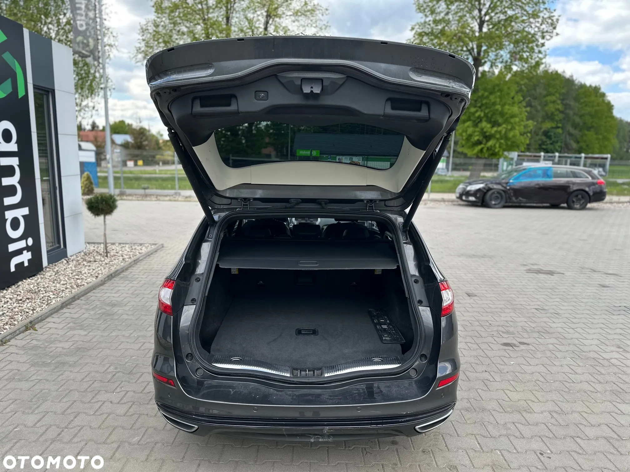 Ford Mondeo - 9