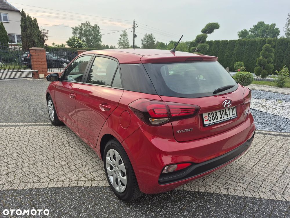 Hyundai i20 blue 1.2 Classic - 7
