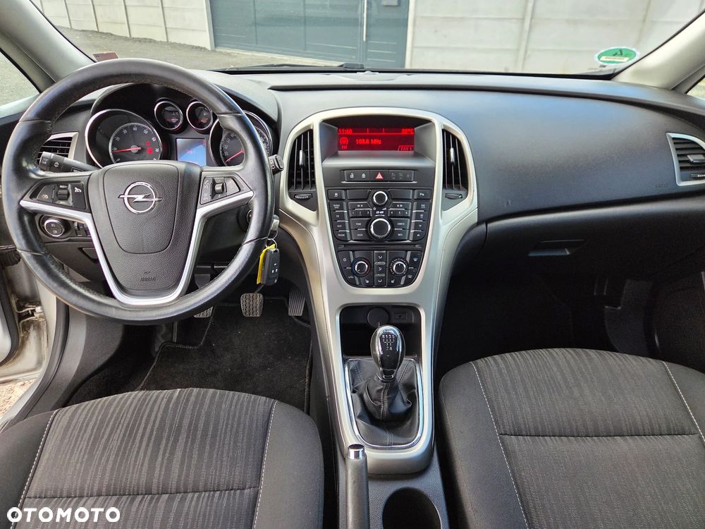Opel Astra 1.6 - 14