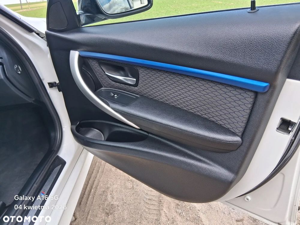 BMW Seria 3 320d Edition M Sport Shadow - 7