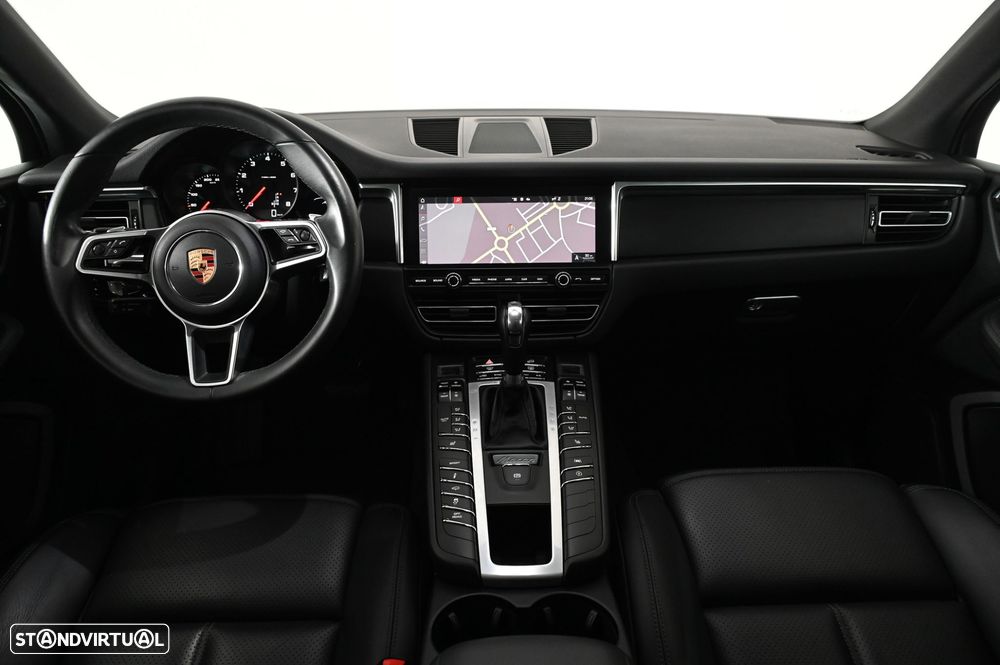 Porsche Macan Standard - 3