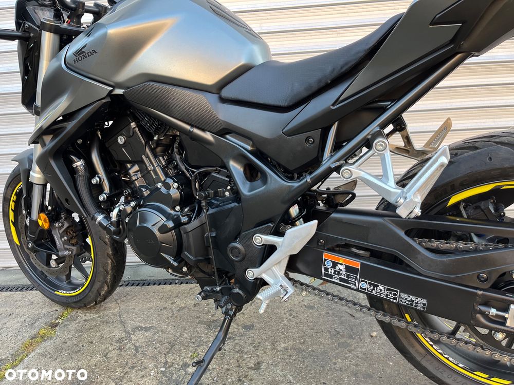 Honda Hornet - 25