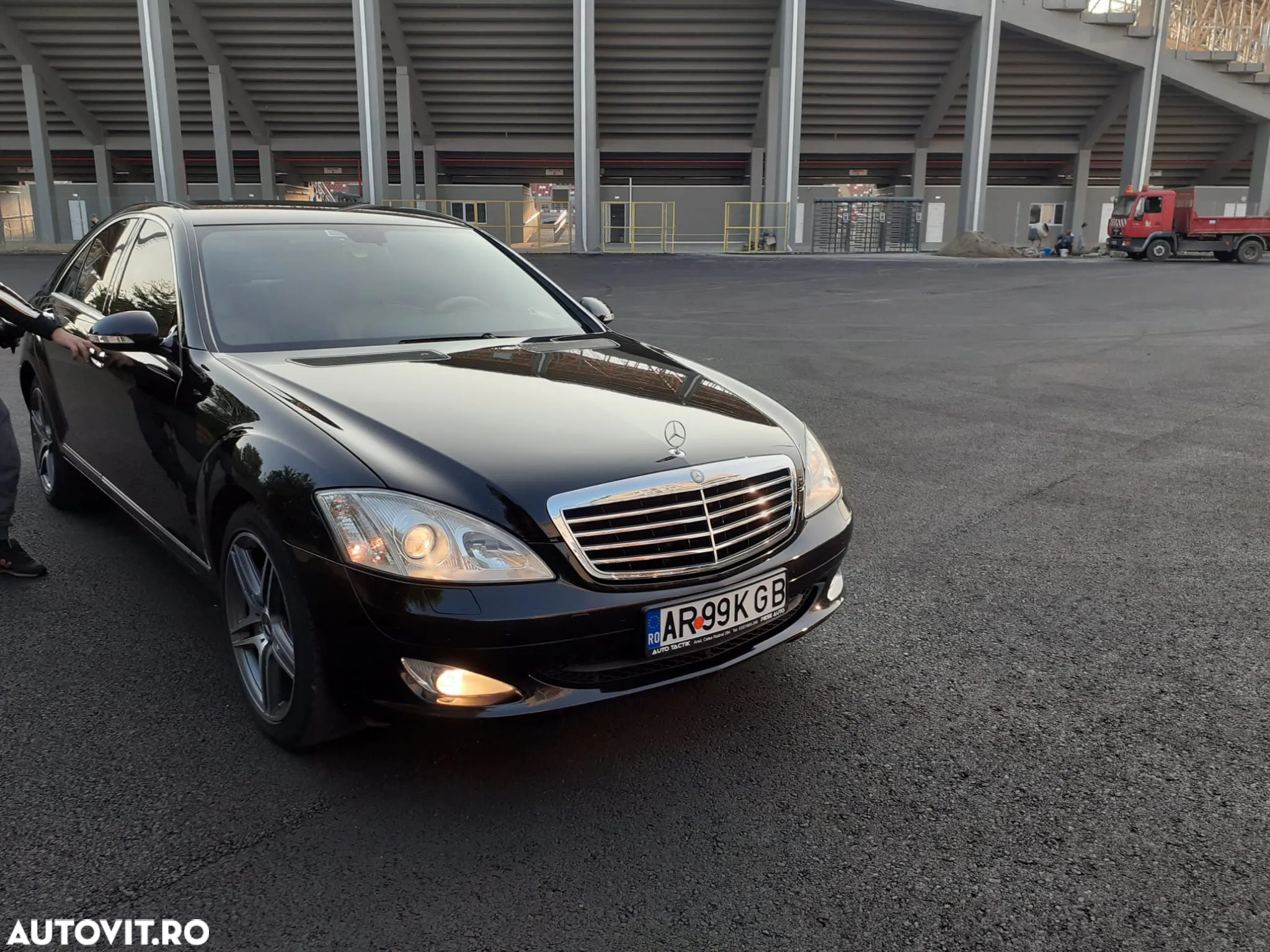 Mercedes-Benz S - 21