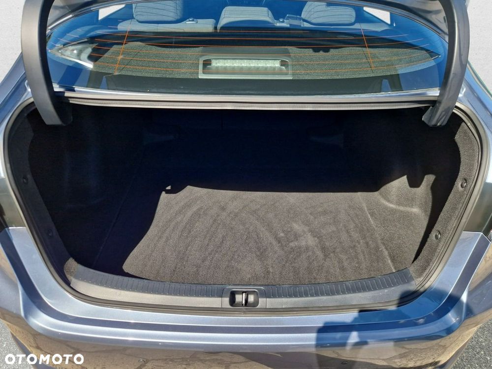 Toyota Corolla - 24