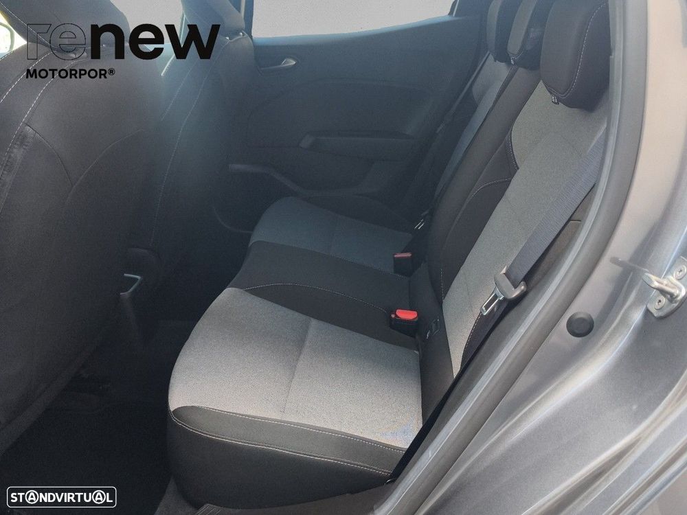 Renault Clio 1.0 TCe Evolution Bi-Fuel - 8