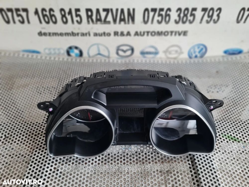 Ceasuri Bord Audi A4 B8 A5 2.0 Tdi Euro 5 Cod Motor CJC Cutie Automata NYM An 2012-2013-2014-2015 Cod 8T0920932P Volan Stanga Mic Defect Dezmembrez Audi A5 Facelift 2.0 Tdi Automat Motor CJC Cutie Automata NYM Volan Stanga Xenon Piele An 2012-2013-2014-2015 - 4