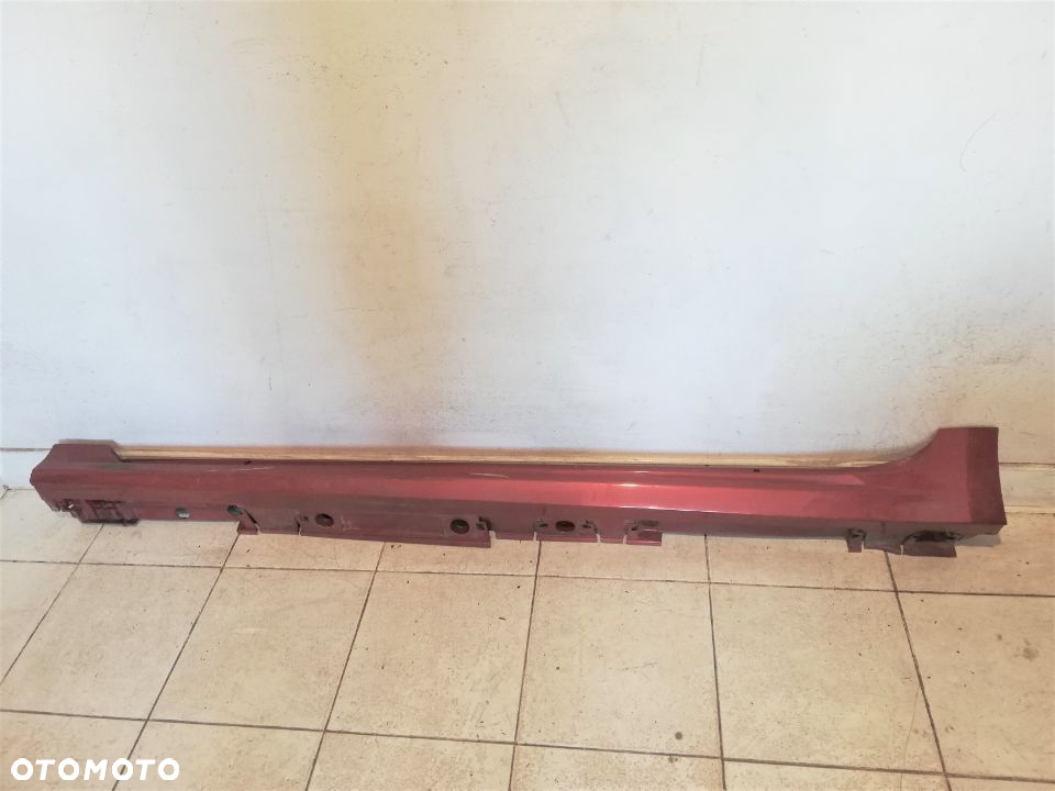 TOYOTA COROLLA E21 HB 19- LISTWA PROGOWA LEWA - 3