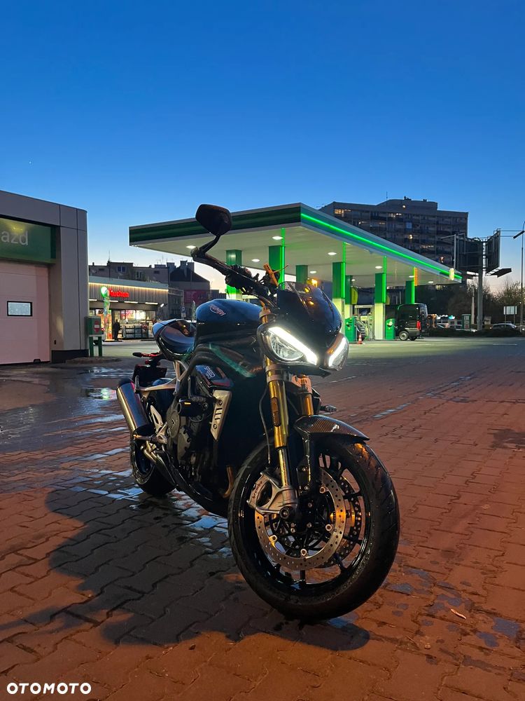 Triumph Speed Triple - 1