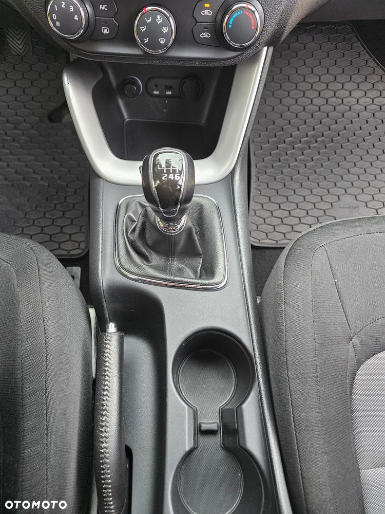 Kia Ceed 1.4 CVVT ISG Dream Team Edition - 21