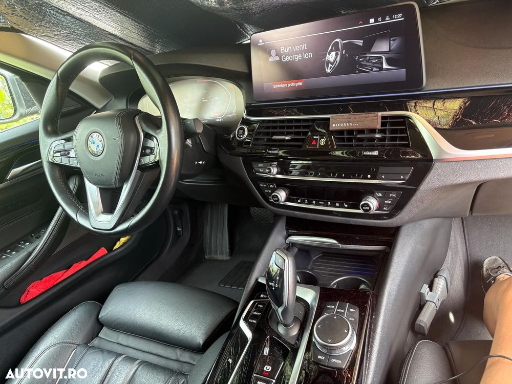 BMW Seria 5 520i AT MHEV - 5
