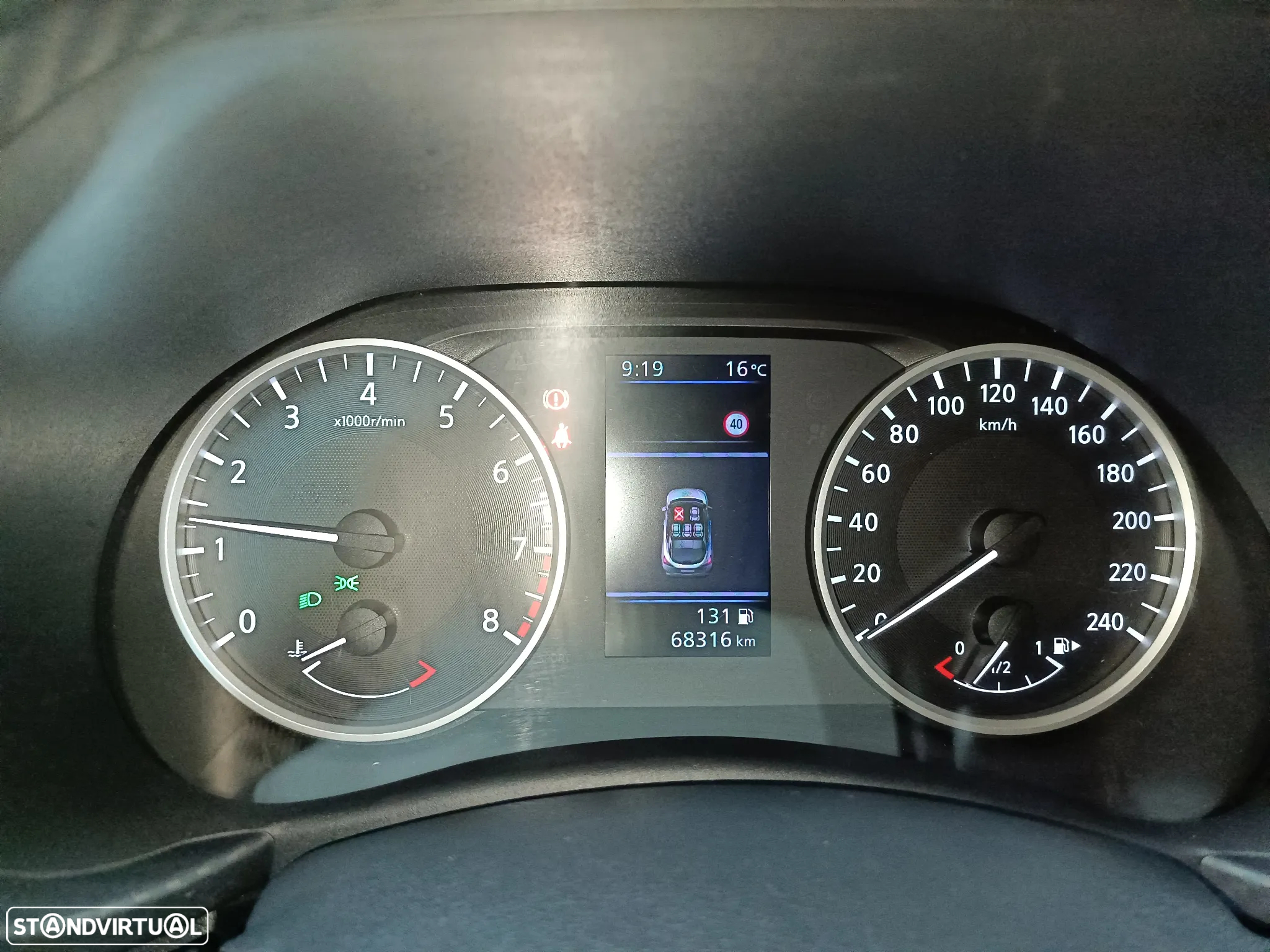 Nissan Juke 1.0 DIG-T N-Connecta - 27