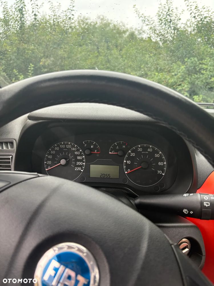 Fiat Grande Punto 1.4 8V Active - 11