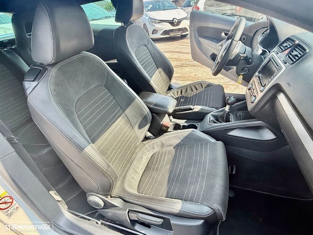 VW Scirocco 2.0 TDI Sport - 7