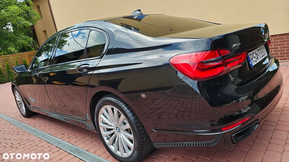 BMW Seria 7 740Li - 6