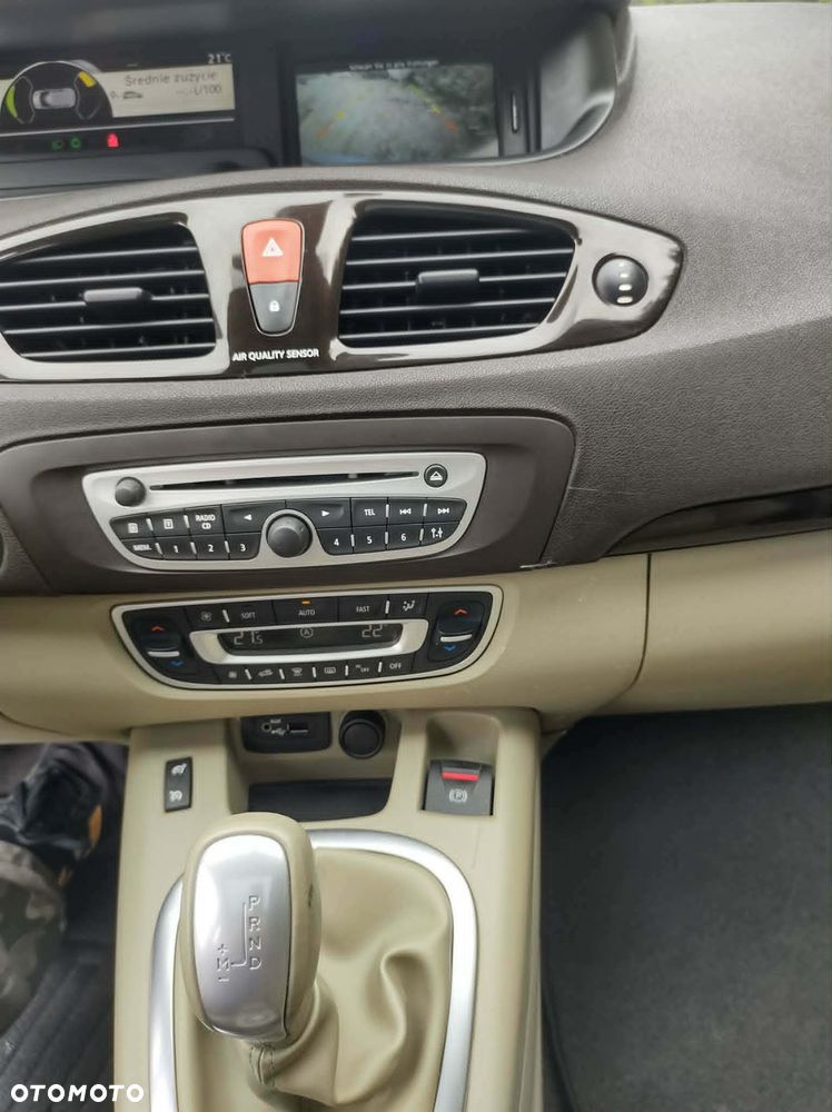 Renault Grand Scenic Gr 2.0 dCi Bose - 16