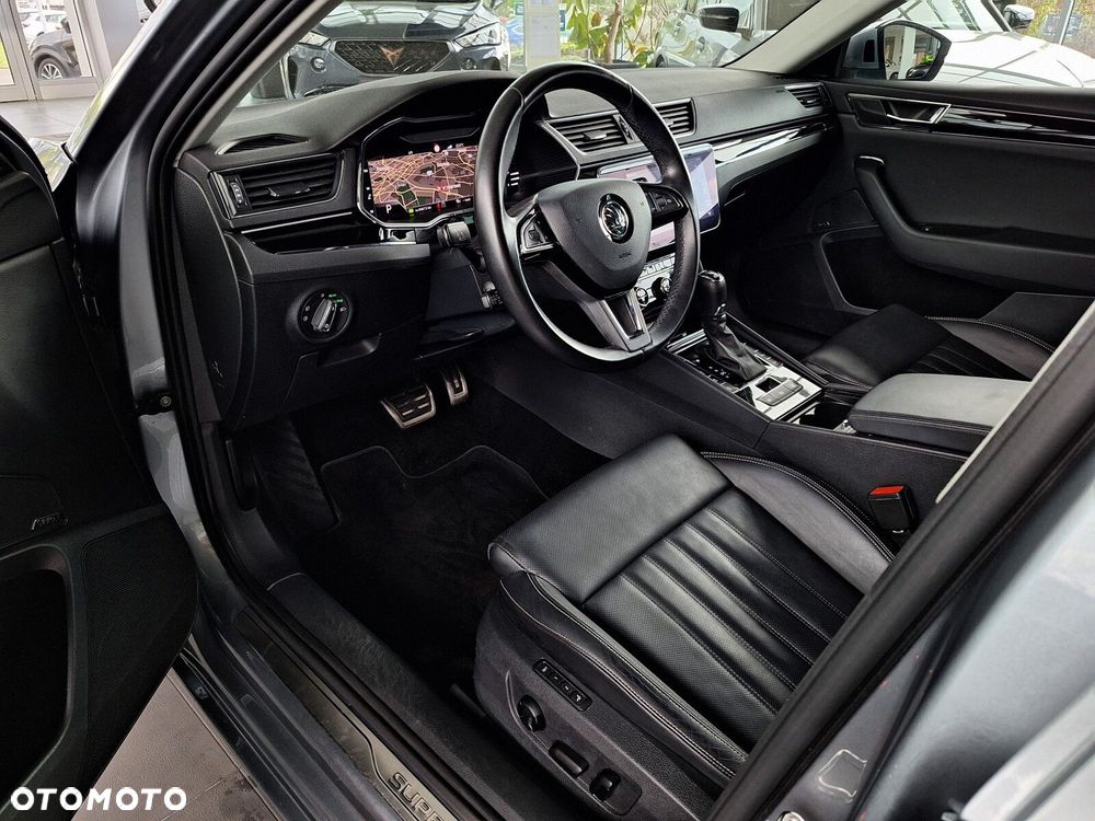 Skoda Superb 2.0 TDI SCR 4x4 L&K DSG - 16