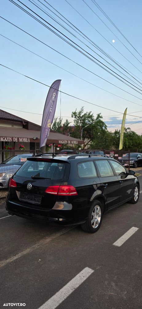 Volkswagen Passat 2.0 Blue TDI SCR Comfortline - 25