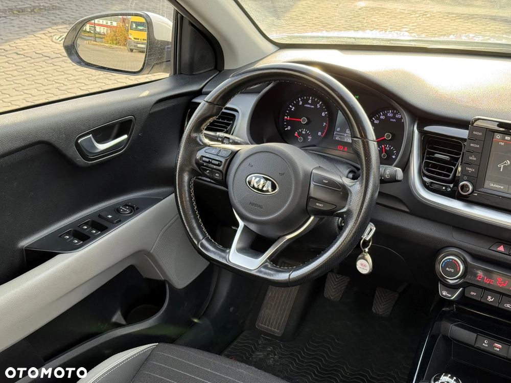 Kia Stonic 1.2 L - 13