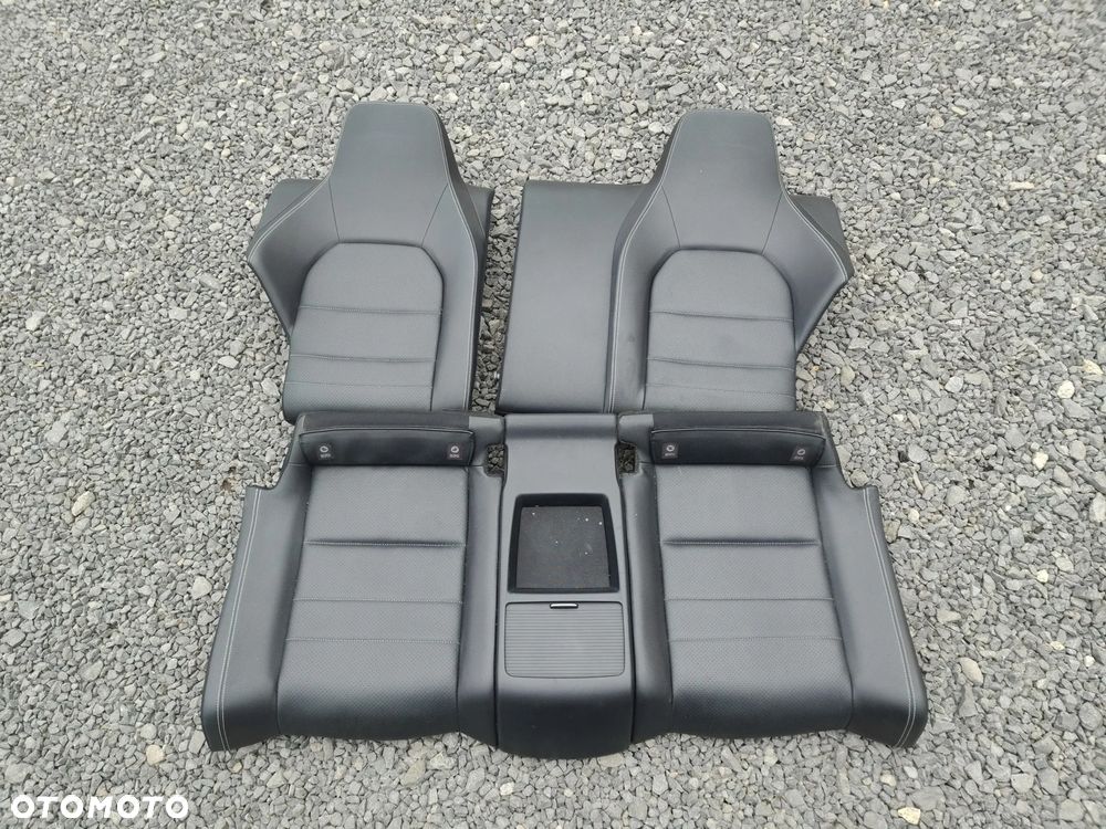 MERCEDES W204 Coupe Lift Kanapa Tylna Biała Nić - 3