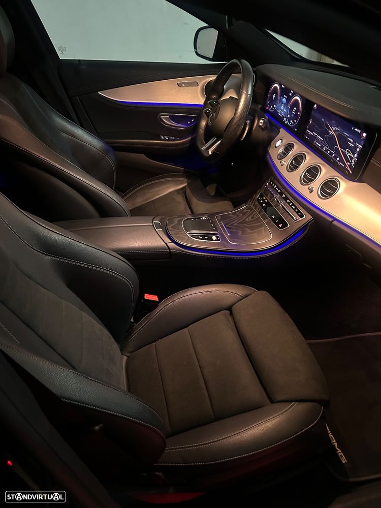 Mercedes-Benz E 300 de 4Matic 9G-TRONIC AMG Line - 25