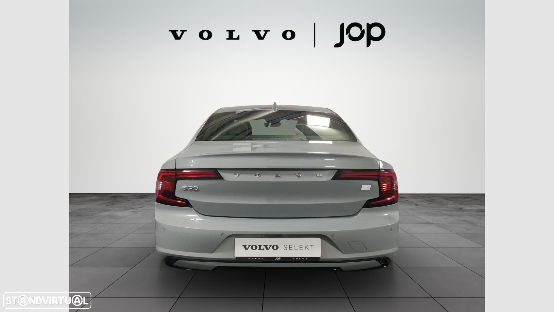 Volvo S90 2.0 T8 PHEV Plus Dark AWD - 4