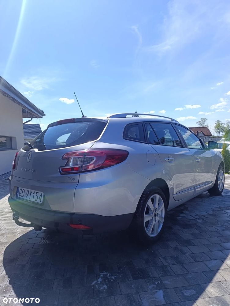 Renault Megane ENERGY TCe 130 Start & Stop Paris Business - 4