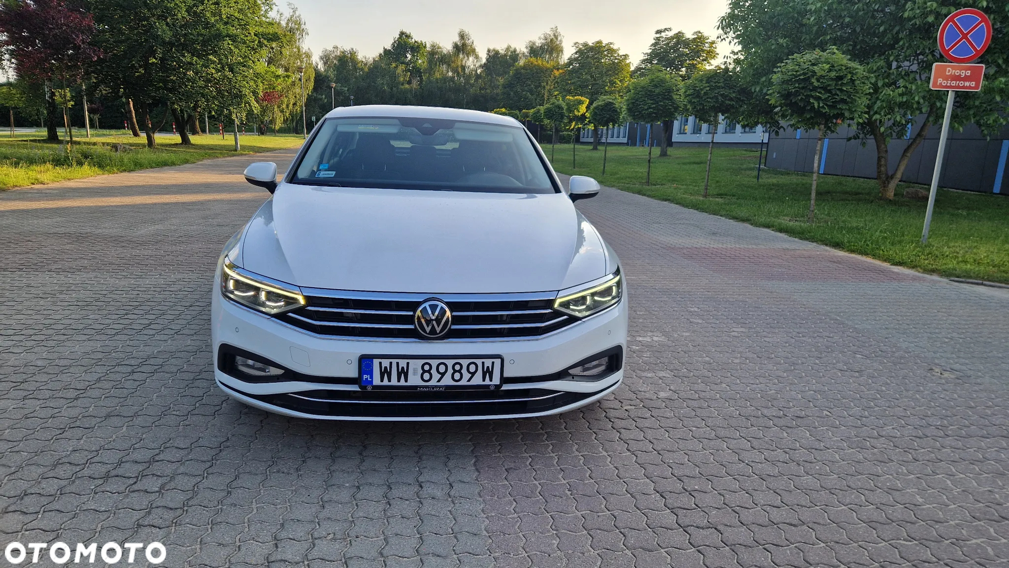 Volkswagen Passat 2.0 TDI EVO Elegance DSG - 4