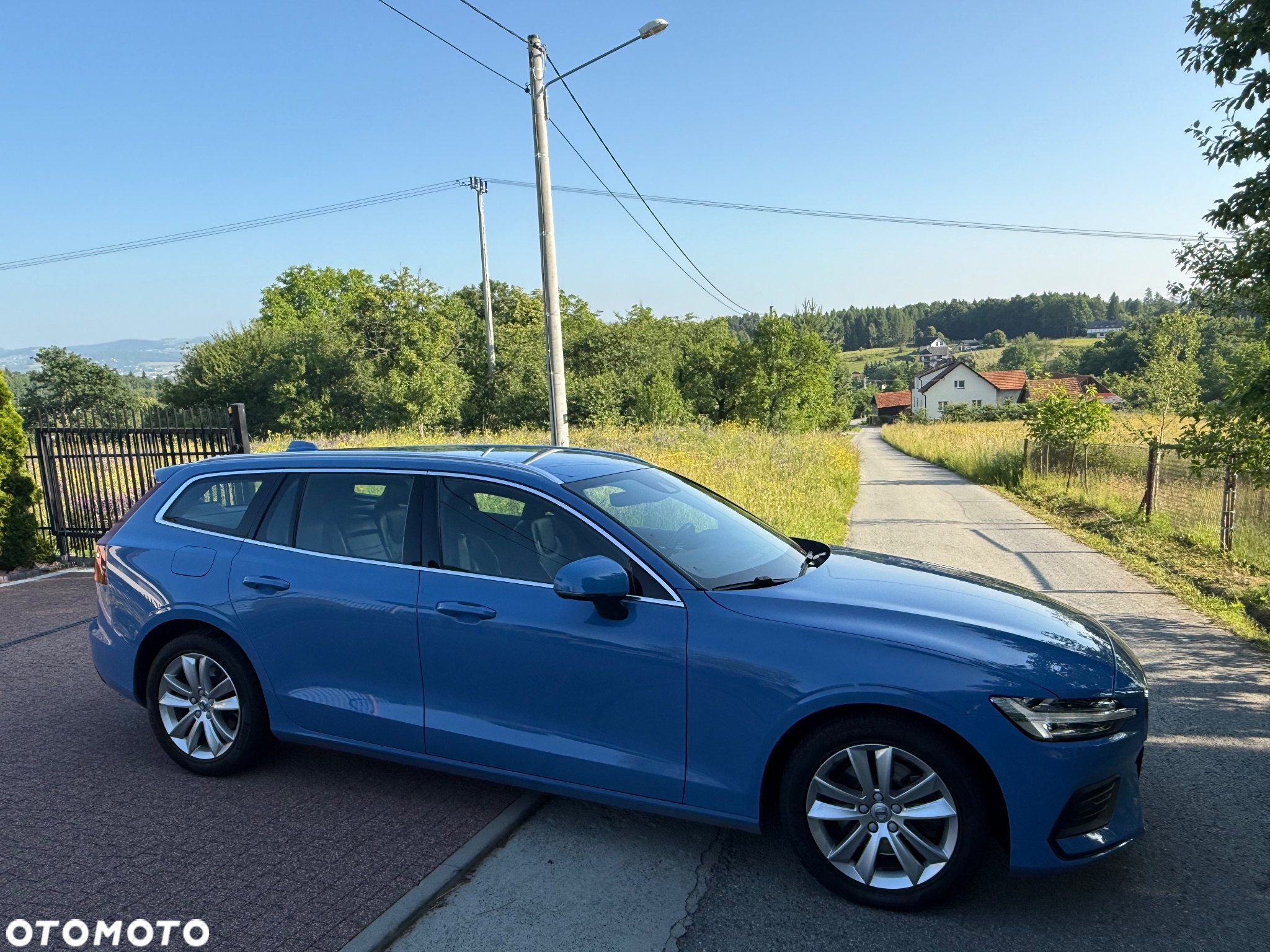Volvo V60 D4 R-Design - 15