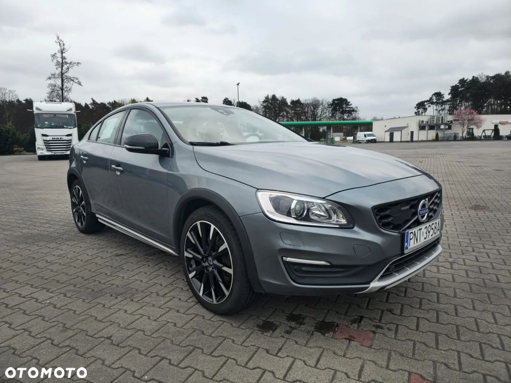 Volvo S60 Cross Country D4 Geartronic Summum - 11
