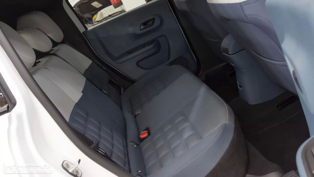 Fiat Grande Panda 1.2 Hybrid La Prima eDCT - 11