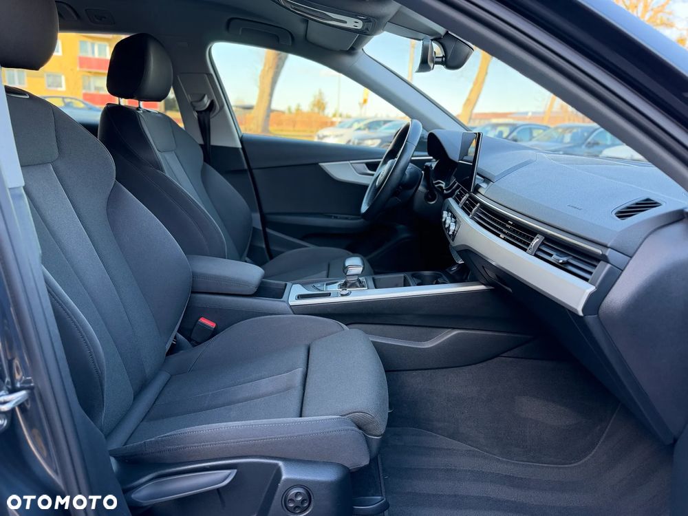 Audi A4 Avant 30 TDI S tronic advanced - 27