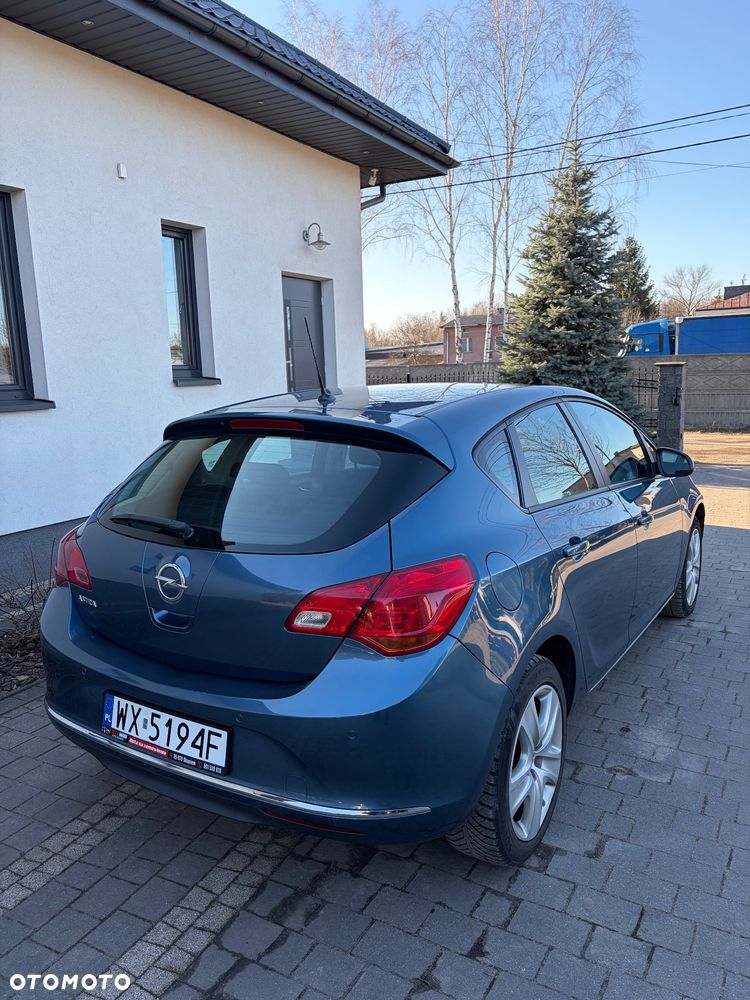 Opel Astra 1.4 Turbo - 13